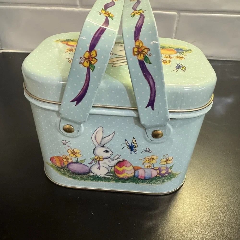 Easter Bunny‎ double handled tim from Hong Kong